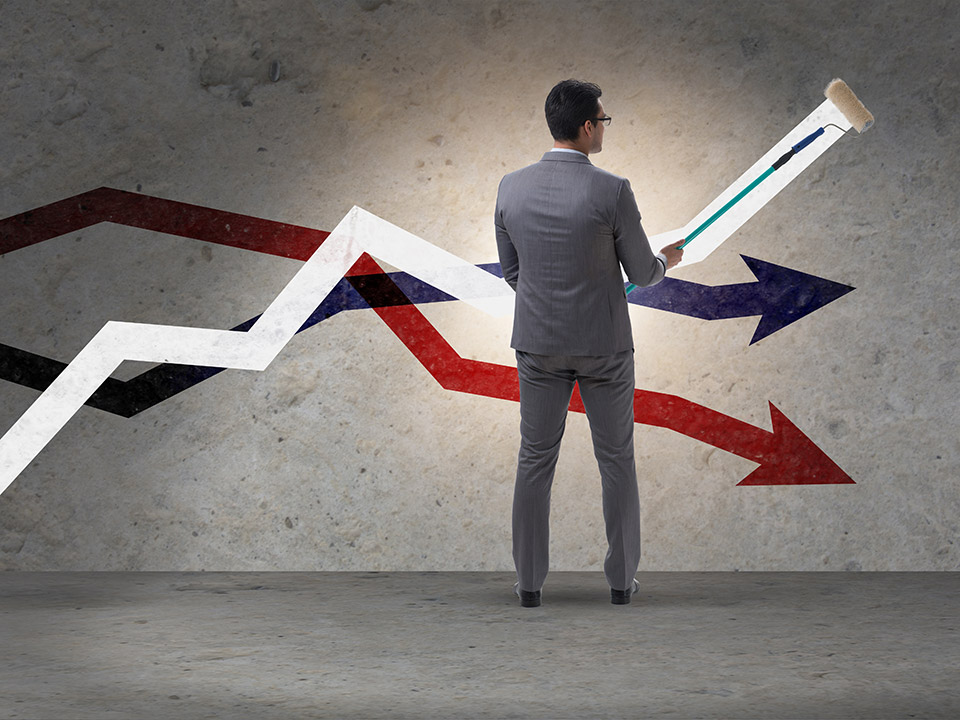What are the best practices for balancing short-term liquidity with long-term growth?